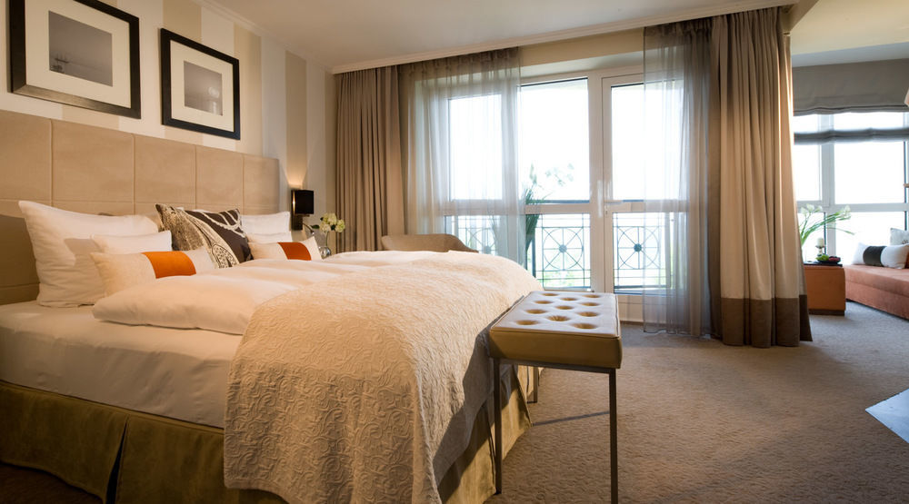 Strandhotel Ostseeblick Heringsdorf  Buitenkant foto