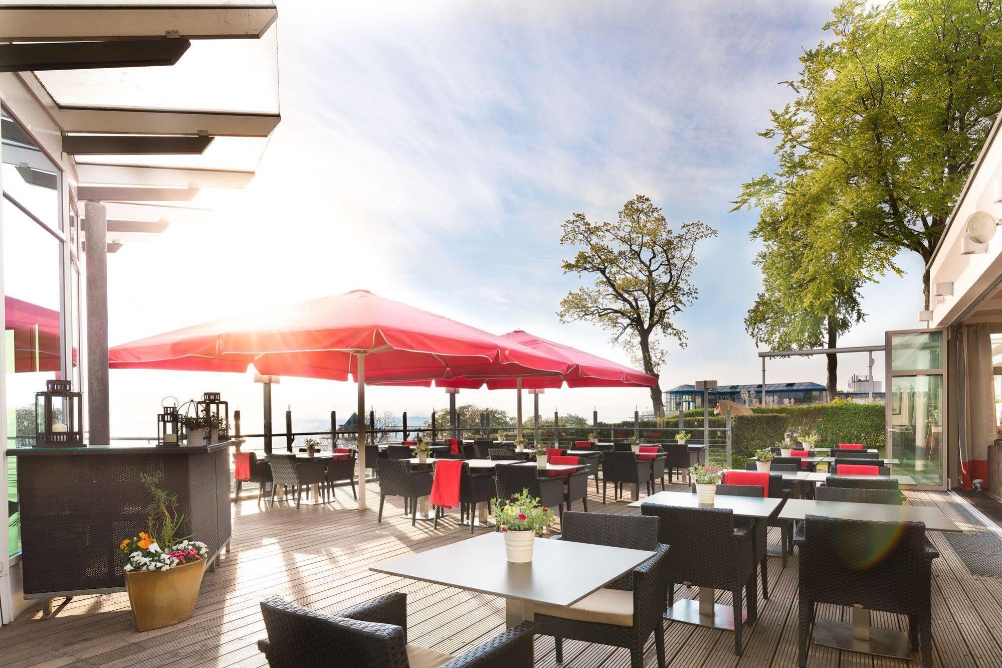 Strandhotel Ostseeblick Heringsdorf  Buitenkant foto