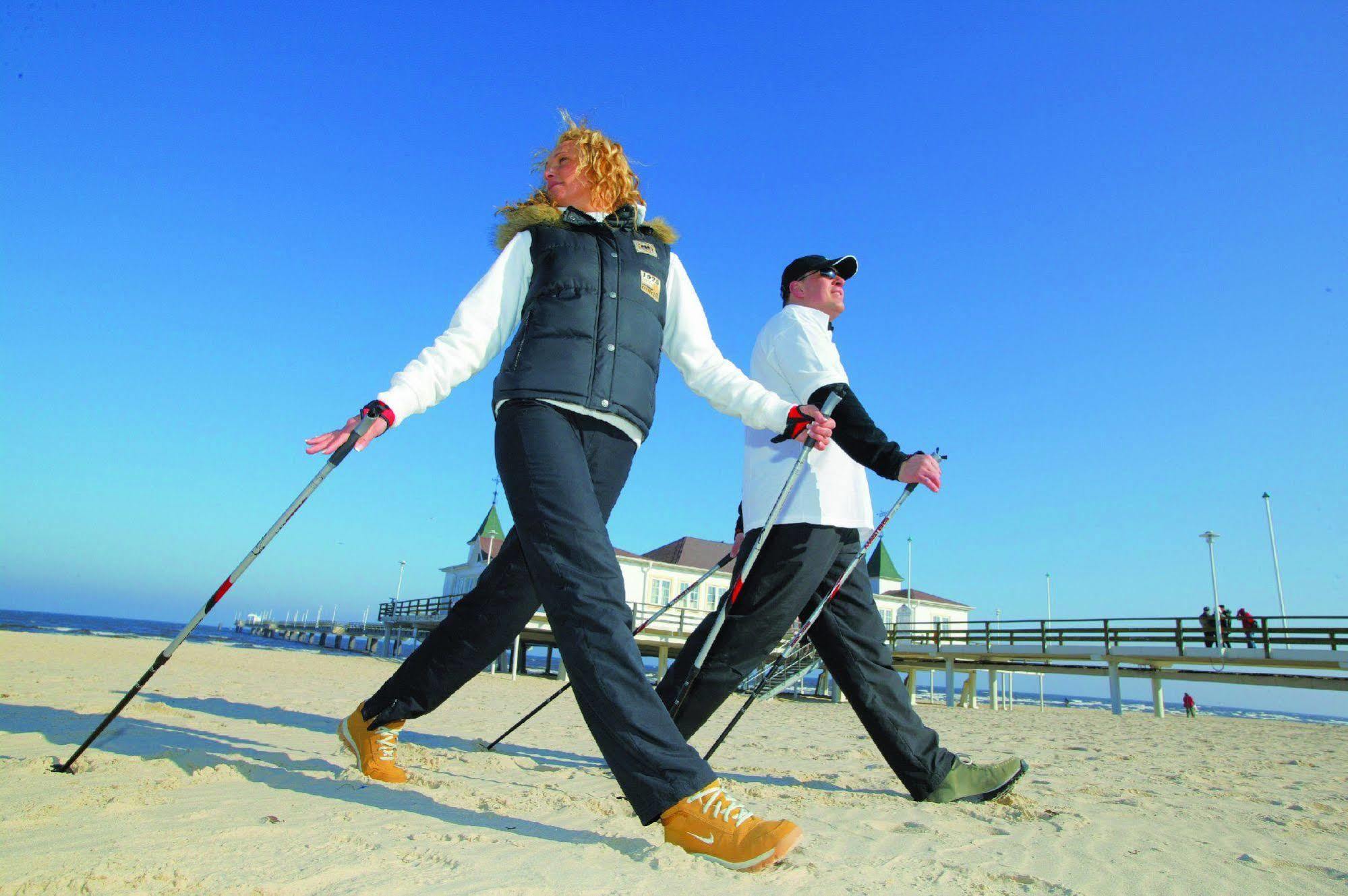 Strandhotel Ostseeblick Heringsdorf  Buitenkant foto